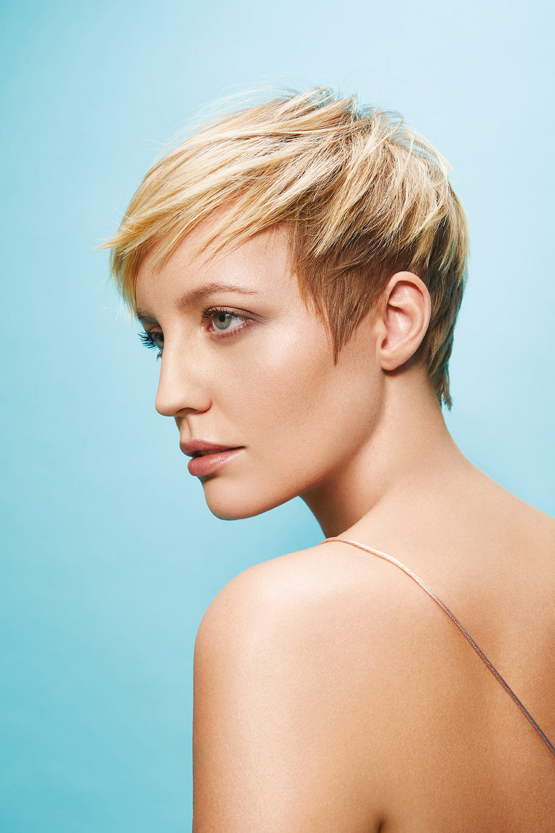 100 модных стрижек женских